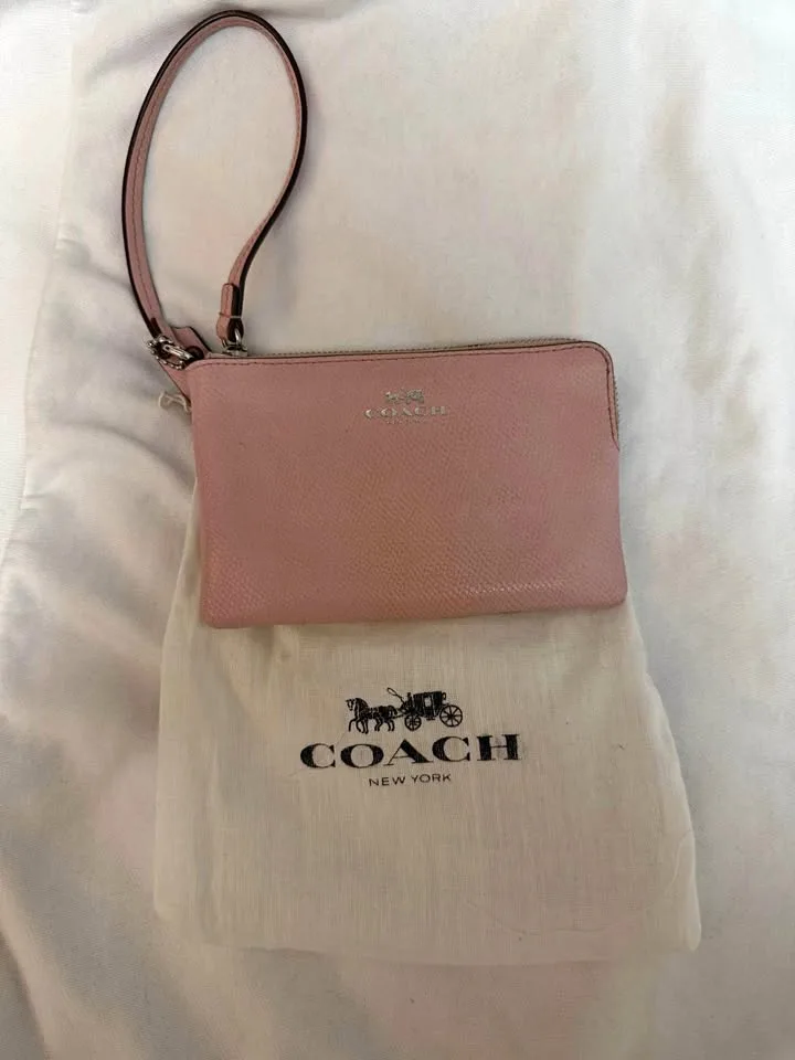 Coach Wristlet thumbnail