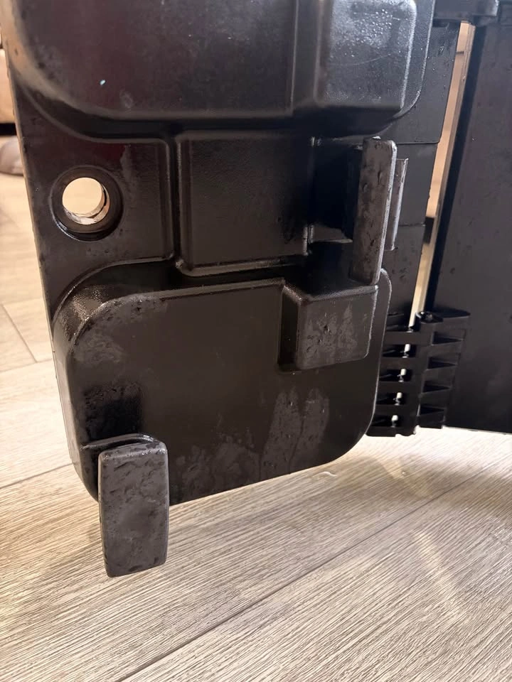 OEM Ford Folding Bed Extender / Truck Bed Cargo Extender - photo 5