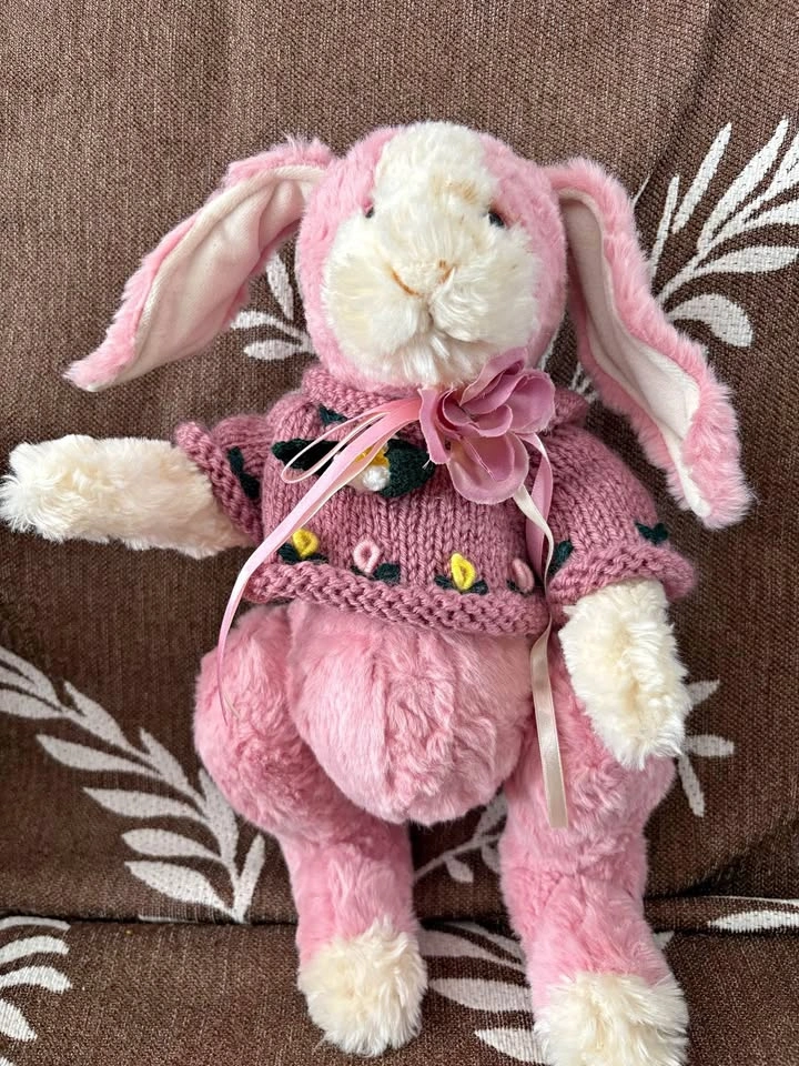 Ganz Cottage Collectibles Pink Plush Bunny