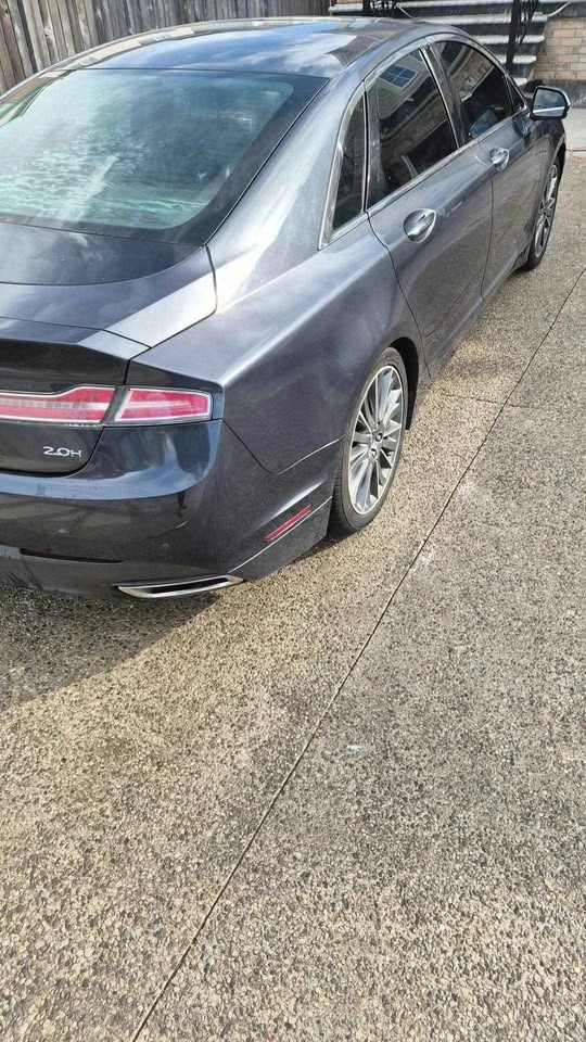 2014 Lincoln MKZ - photo 3