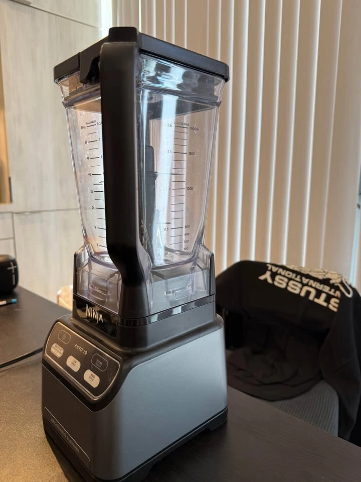 NINJA blender (pick up next to osgoode station) - photo 2