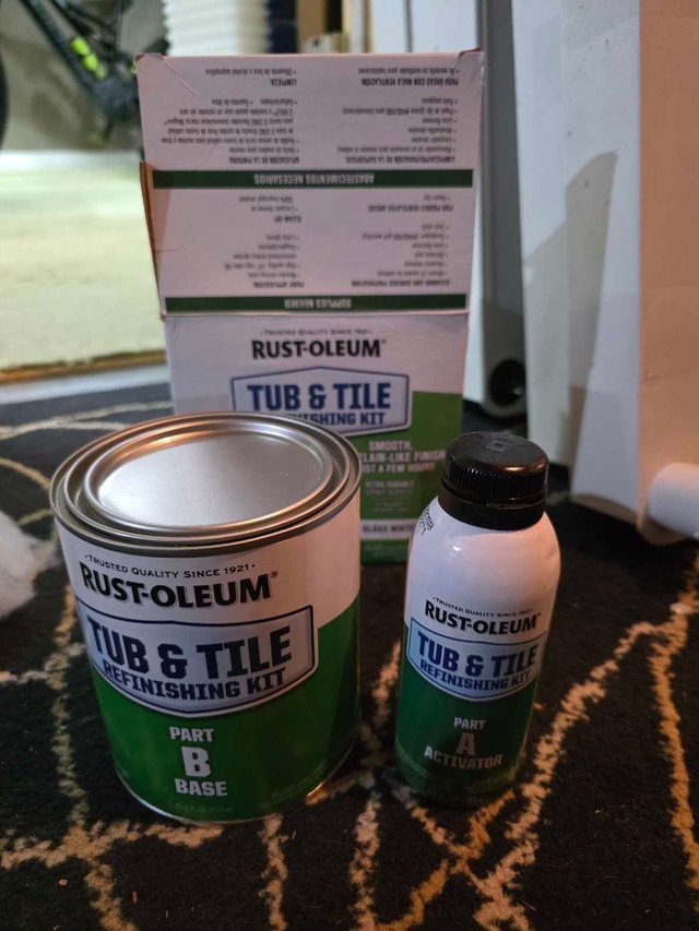 Rust-Oleum Tub and Tile Refinishing Kit - photo 4