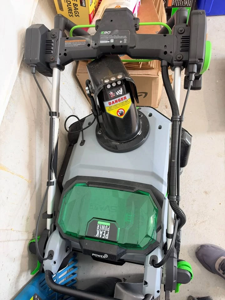 Snowblower - photo 2