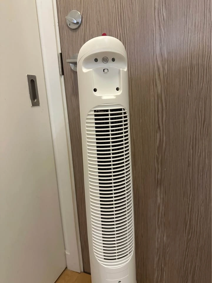 White Honeywell fan (controller included) - photo 3