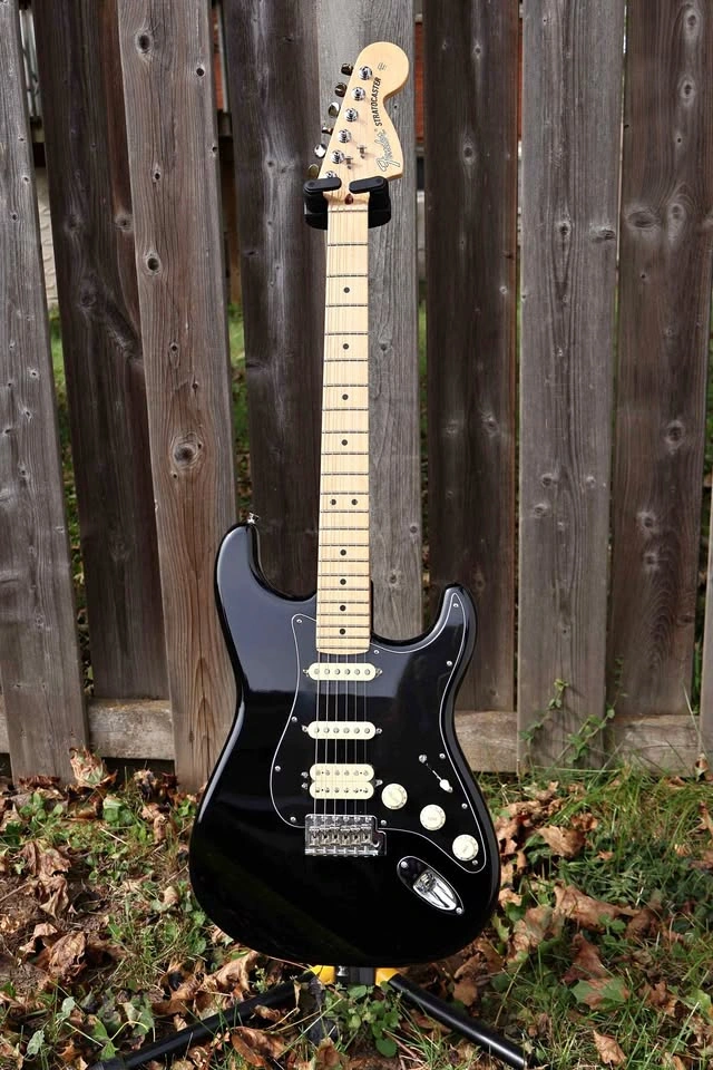 Fender American Performer Stratocaster HSS