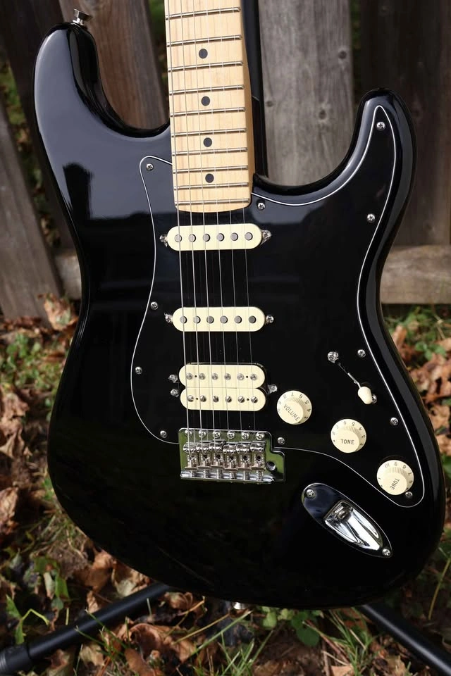 Fender American Performer Stratocaster HSS - photo 2