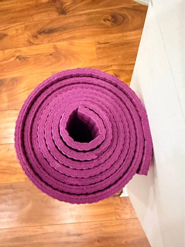 GoZone Memory Foam Yoga Mat in Burgundy - photo 2