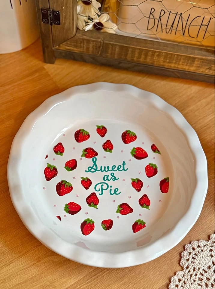 Strawberry Sweet As Pie Dish
