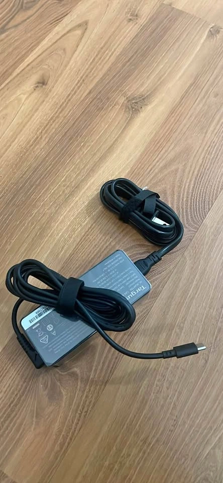 Targus APA107 65W USB-C AC Adapter
