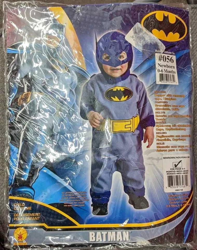 Batman Newborn Costume 0-6 Months (Kit Cat Club rescue)