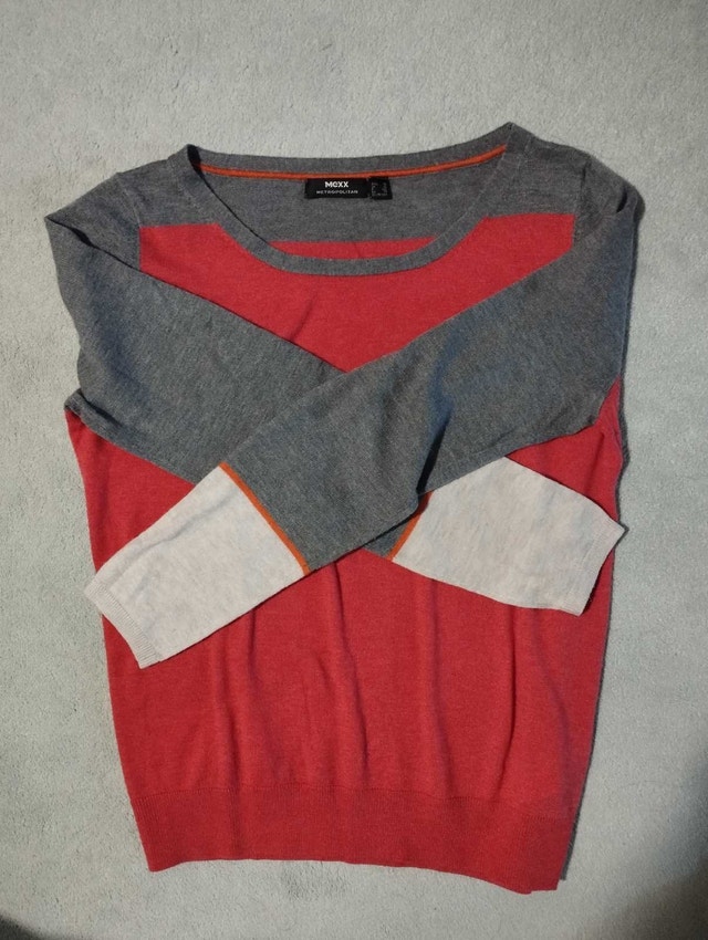 like new Mexx women's sweater XL