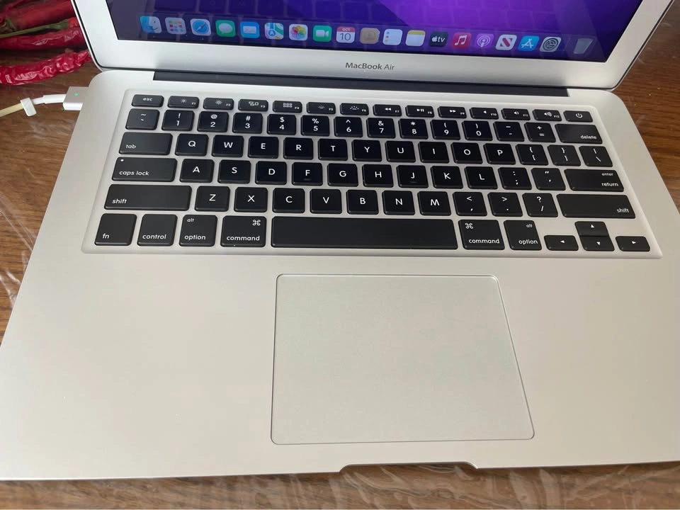 MacBook Air 13-inch Early 2015 - photo 5