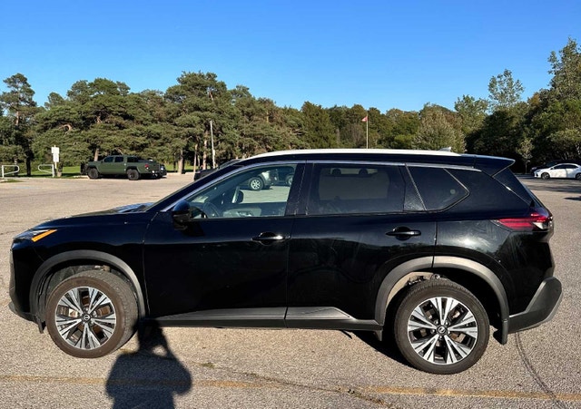 2021 Nissan Rogue SV AWD | ACCIDENT-FREE - photo 2