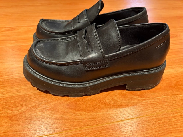 Vagabond Platform Leather Loafers