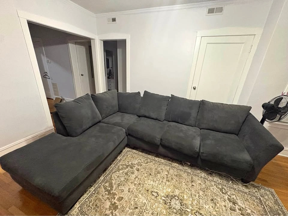 Left Arm Facing Large Grey Sectional