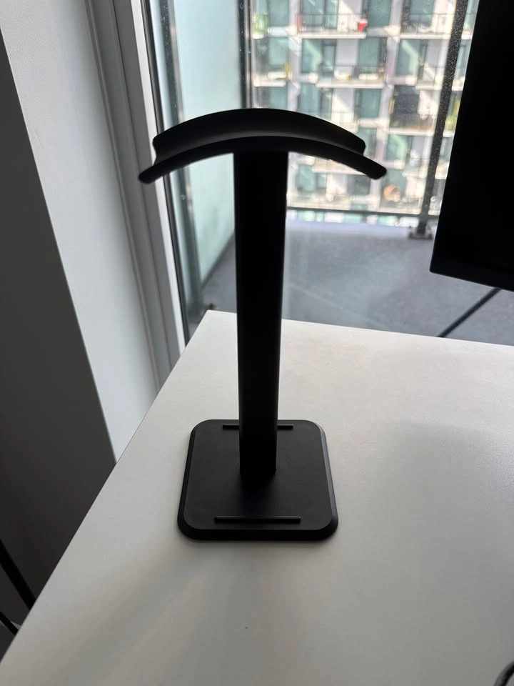 Black Aluminum Headphone Stand (New) - photo 3