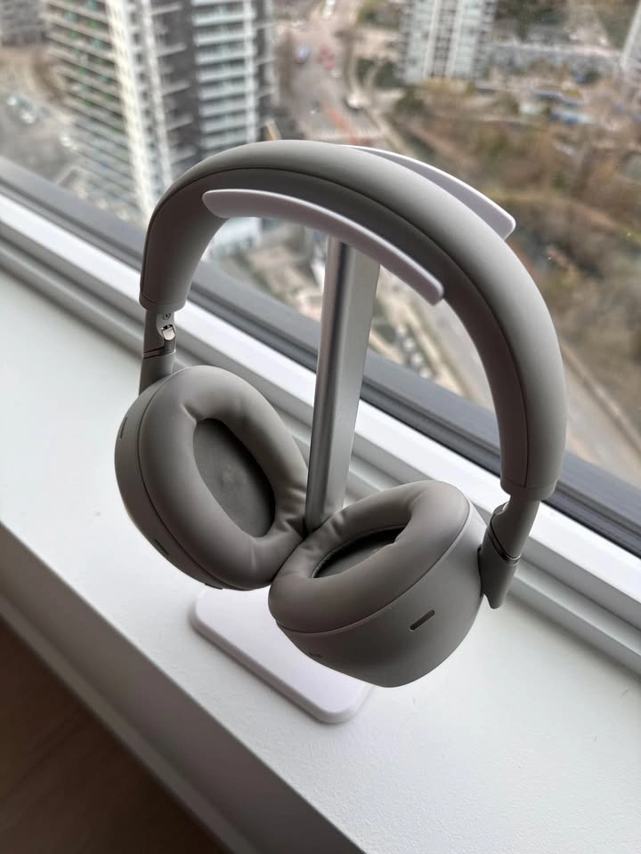 Headphone Stand (New) - photo 2