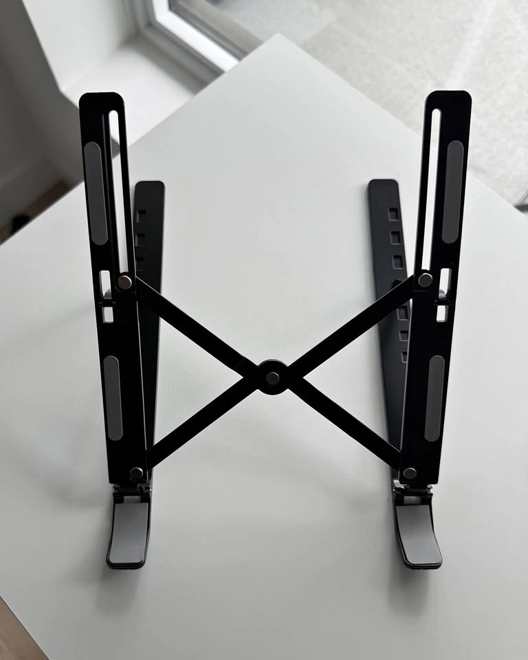 Laptop Stand (New)