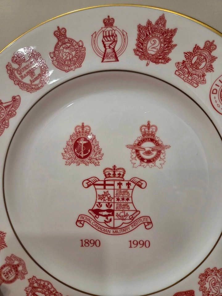 Coalport Royal Canadian Military Institute Centenary Plate - photo 2