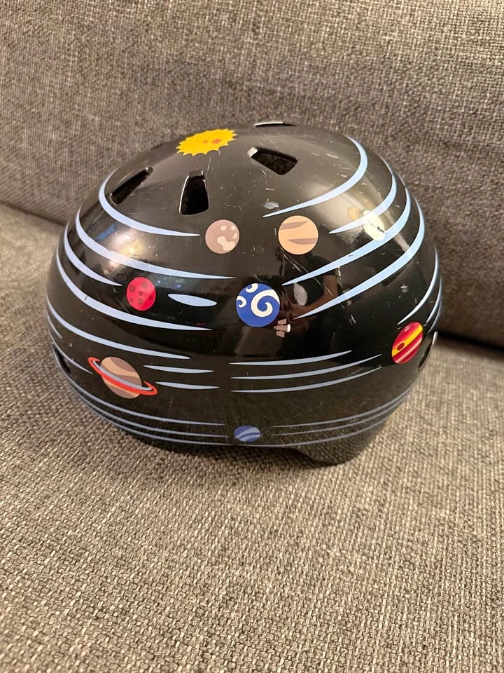 Kids bike helmet