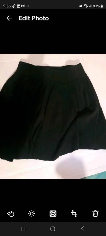 New Soft pleated active mini skirt in black size M image indicator(3)