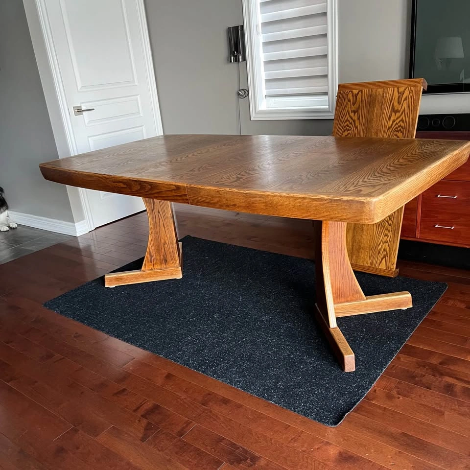 Vintage Solid Oak Dining Table with 2 Extension Leaves - photo 4
