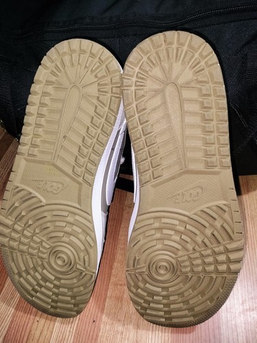 Size 10.5 - Travis Scott x Air Jordan 1 Retro Low Medium Olive - photo 4