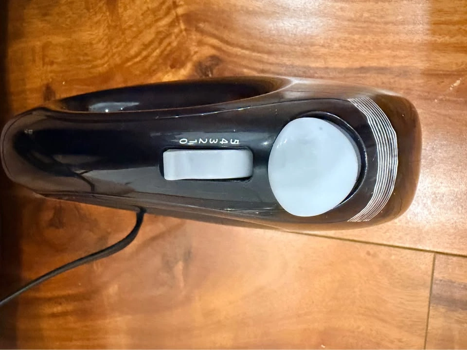 New Toastmaster 5-Speed Hand Mixer (Not Used) - photo 4