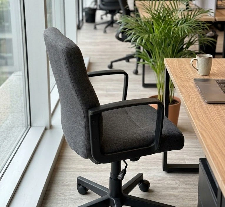 Comfortable Cushion Chair for Office Manager, Worker - photo 2