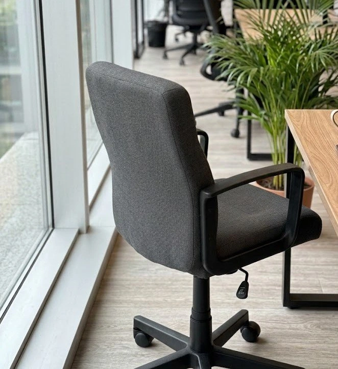 Comfortable Cushion Chair for Office Manager, Worker - photo 3