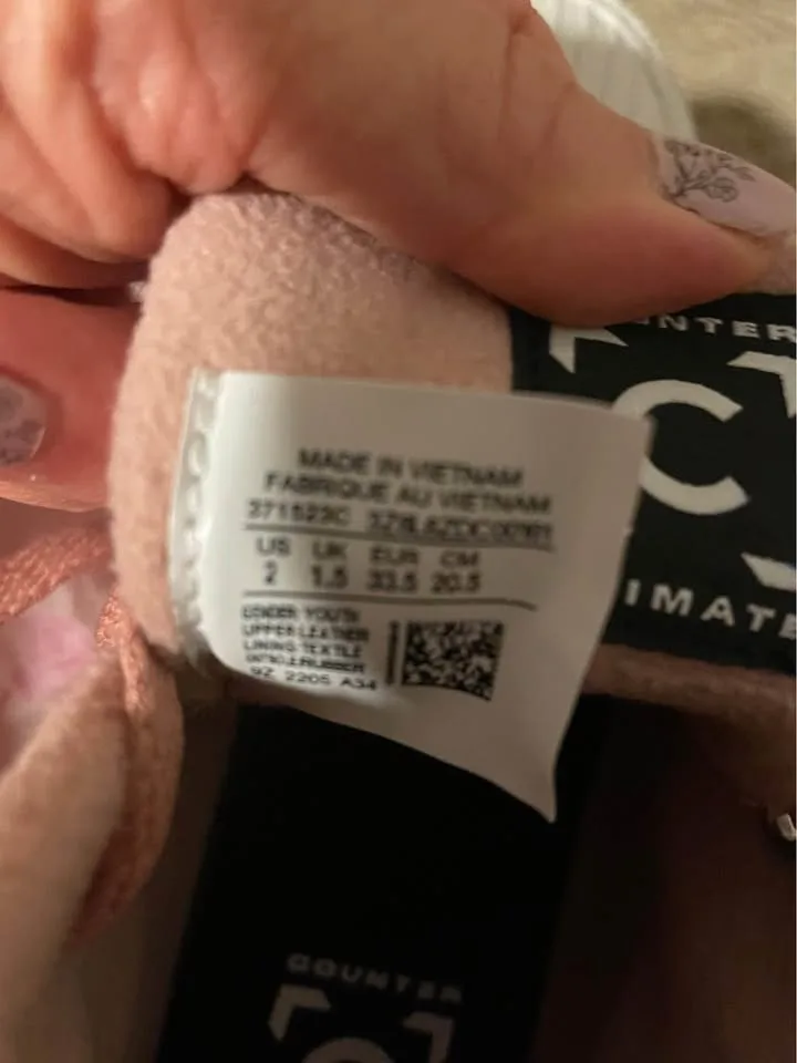 Kids NIB Size 2 fleece-lined leather Converse Berkshire boots image indicator(4)