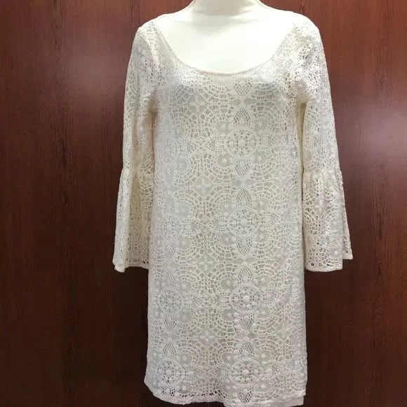 Size XS - Like new American Eagle crochet dress image indicator(2)