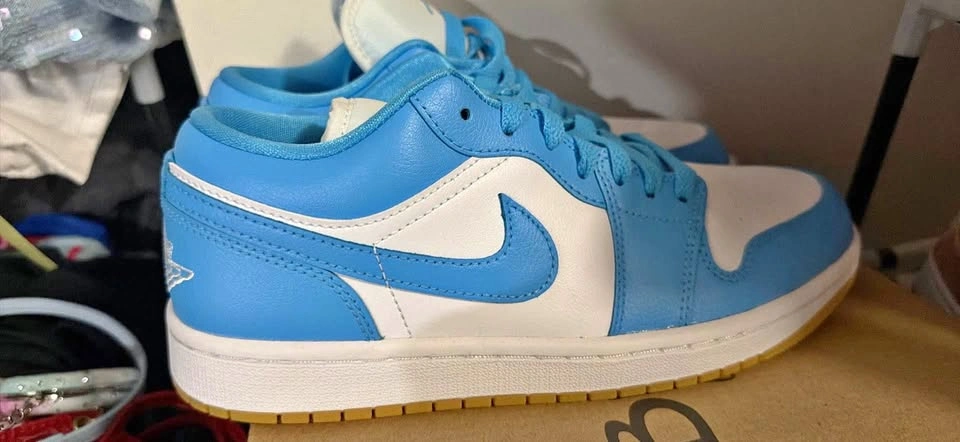 Nike Air Jordan 1 Low UNC