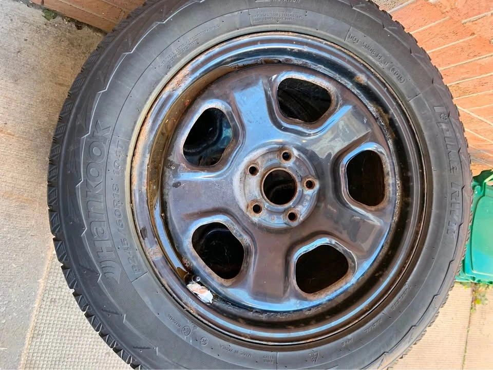 Hankook Winter tires P245/60R18 Steel Rims with TPS