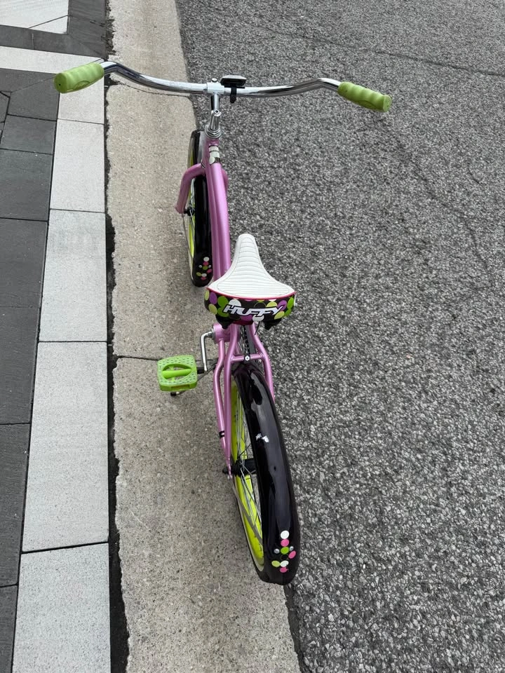 Huffy Cranbrook 20” Cruiser Bike – Pink & Green - photo 3