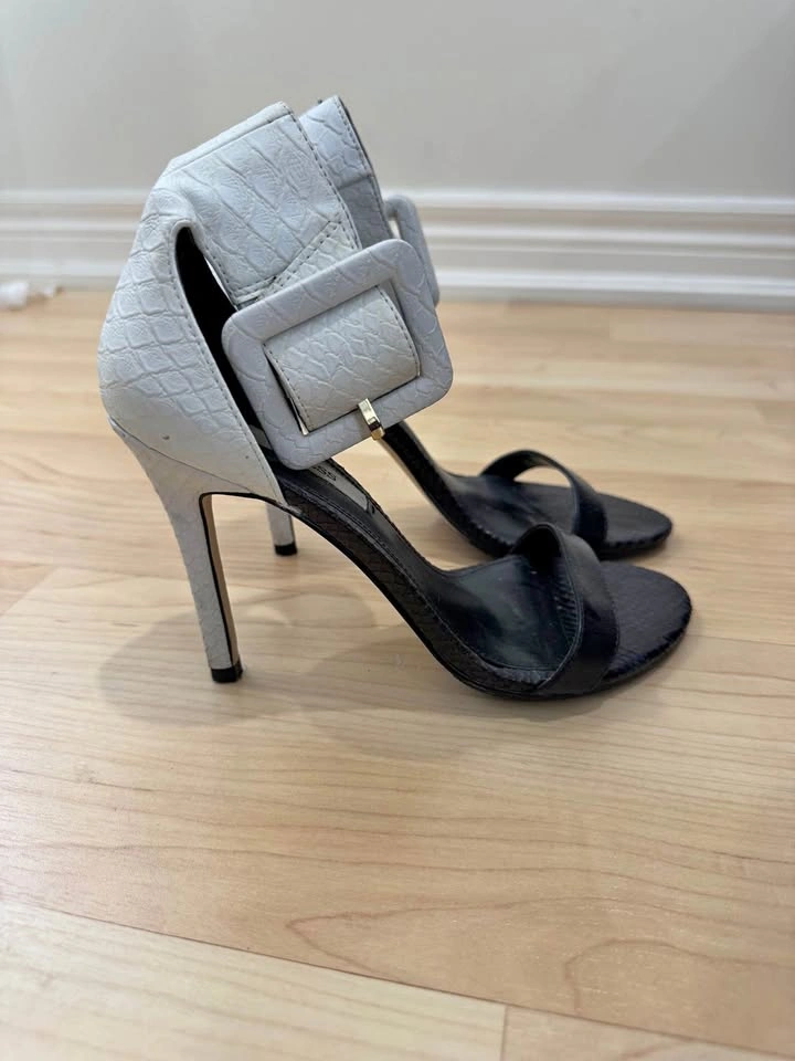 GUESS Black and White Strappy Heels