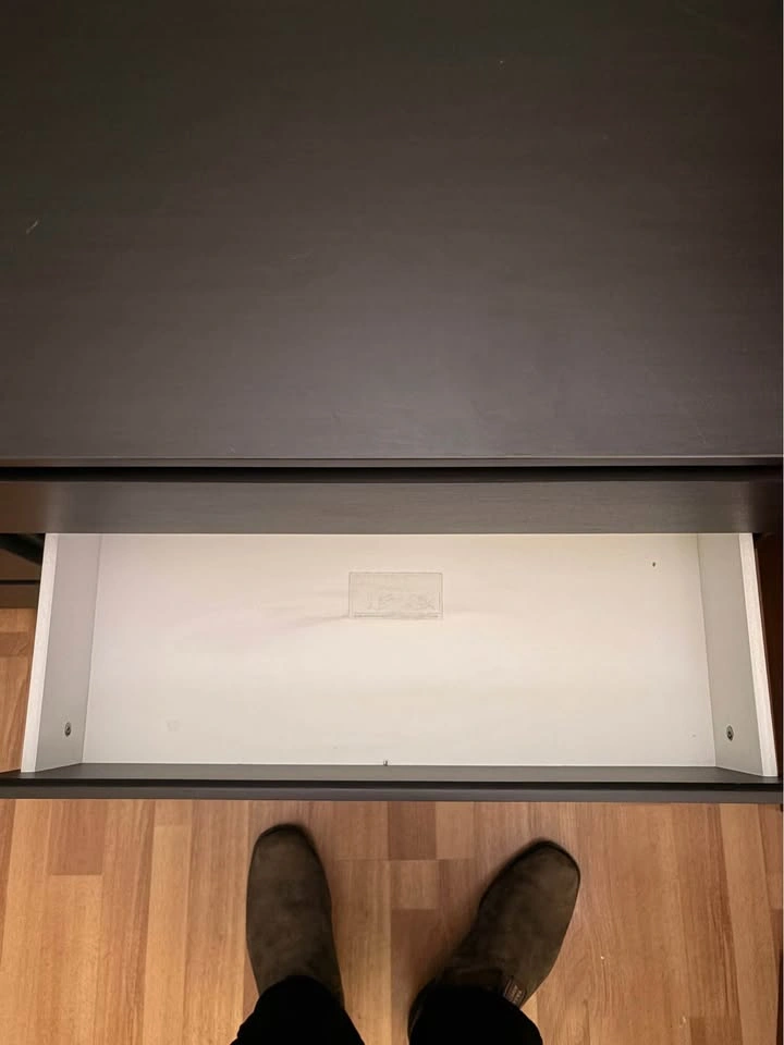 IKEA MALM 6-Drawer Dresser – Like New - photo 4