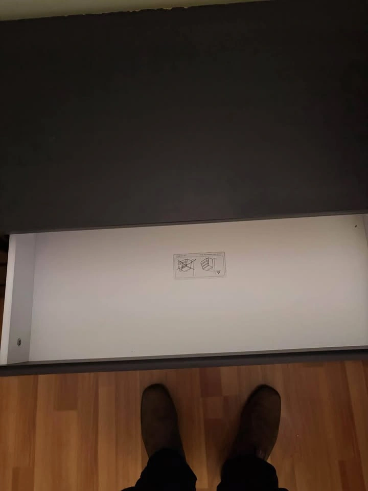 IKEA MALM 6-Drawer Dresser – Like New - photo 5