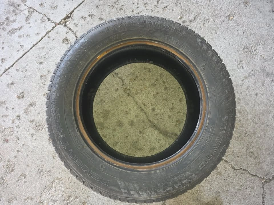 215/55R16 Nokian Hakkapeliitta R10 Winter Tires - photo 3