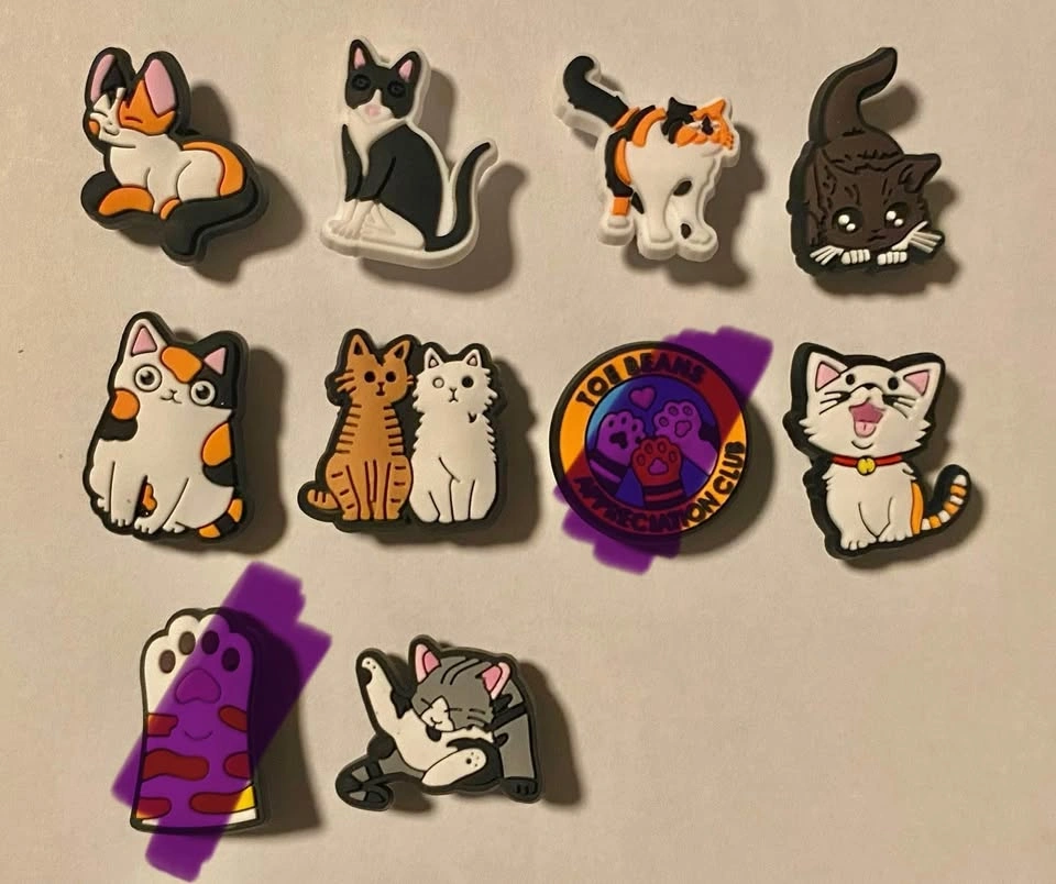 Charms for crocs: South Park, The Simpsons, DBZ, and more - photo 4