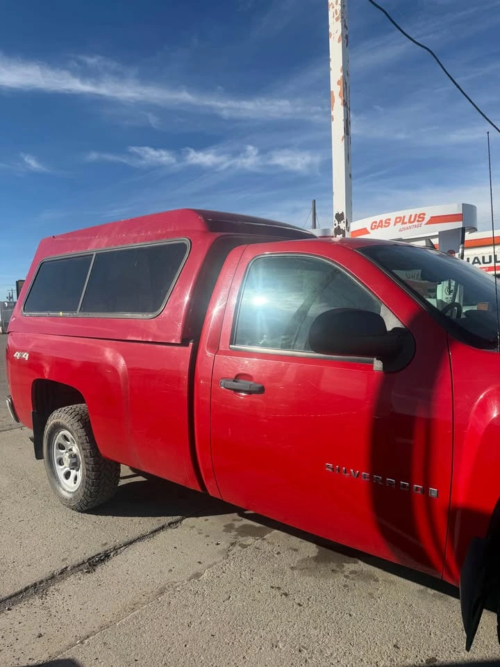 2009 Chevrolet 1500 Regular Cab - photo 3