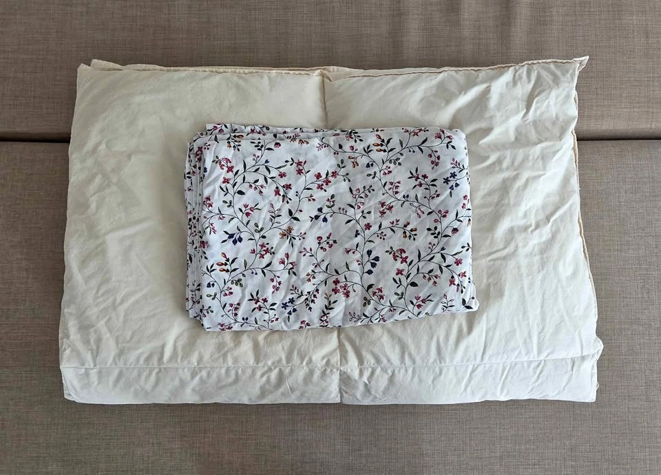 Twin Size Ikea Duvet - Insert + Cover