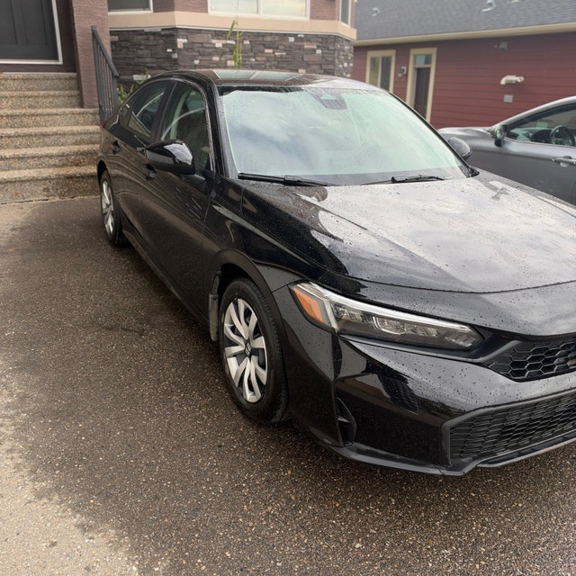 2026 Honda Civic LX low km - photo 2