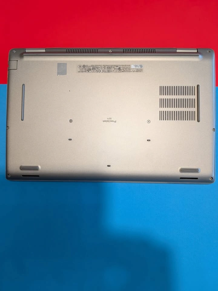 Dell Precision 3581 i7 13th Gen RTX A1000 16GB/32GB RAM - photo 3