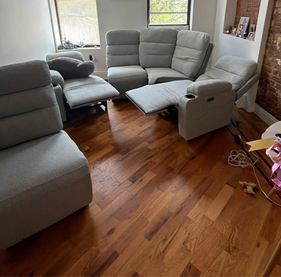Couch / sectional recliner Serious inquiries please! - photo 5