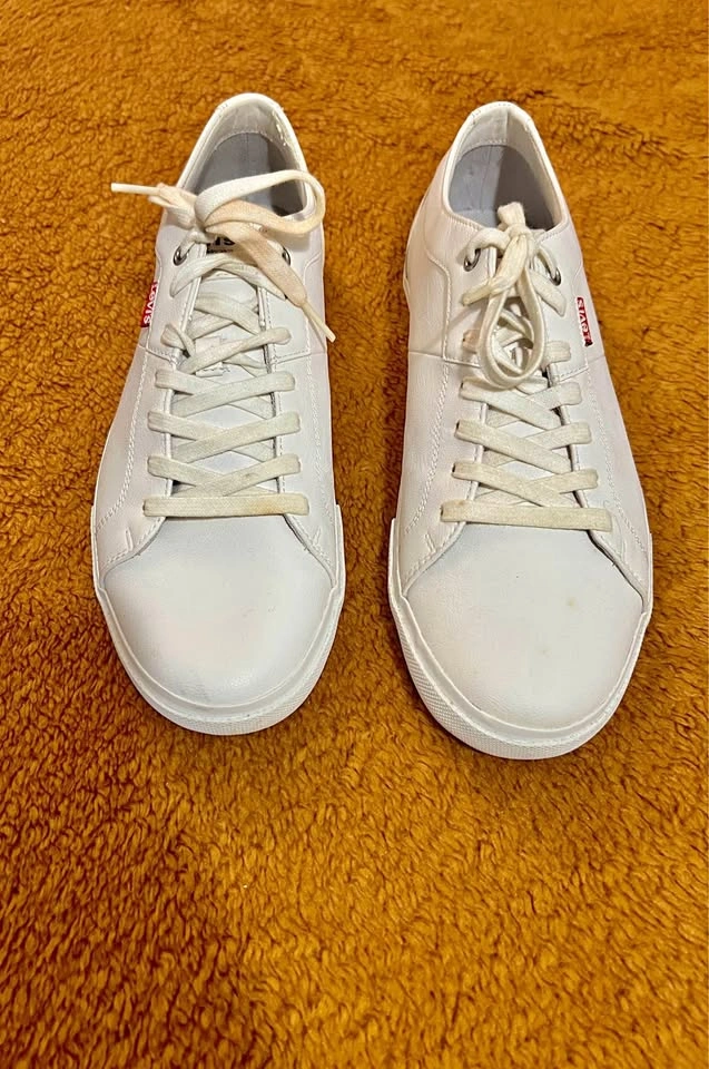 Premium Levi's Men's White Leather Sneakers – Size 10