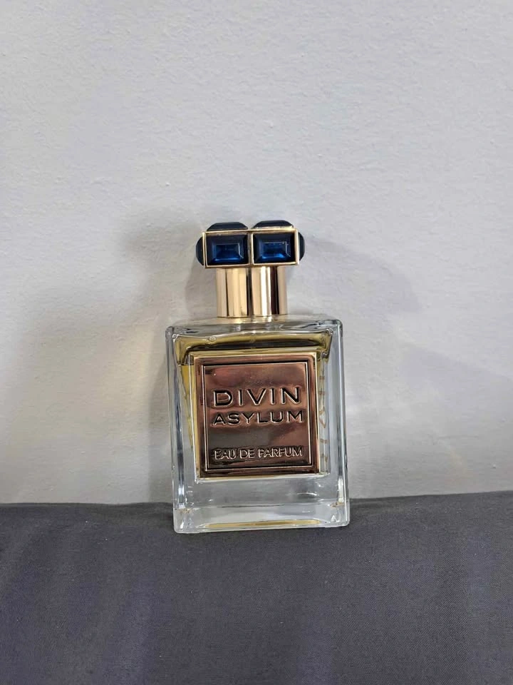 Dior Divin Asylum