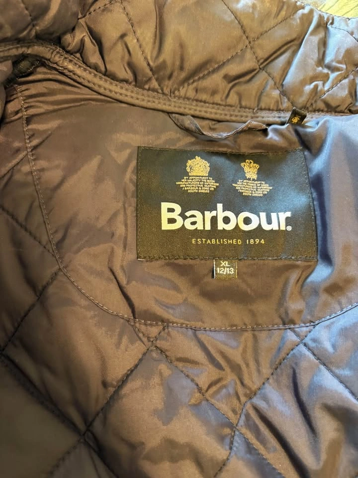 Mint Condition Barbour Kids Quilted Vest Size XL 12/13 - photo 3