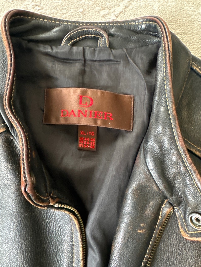 Vintage Danier distressed leather cafe-racer/moto jacket Size XL - photo 3