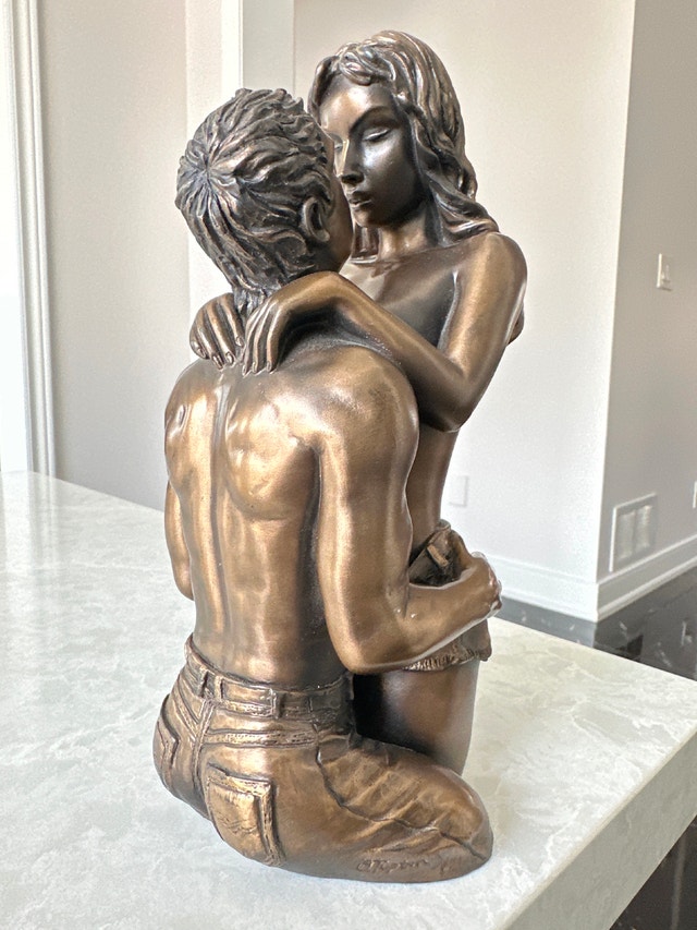 Veronese Design “The Lovers Embrace" romantic figurine - photo 5